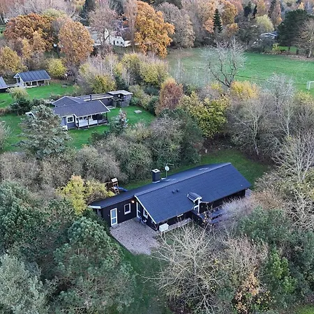 בית נופש Langeland Retreat *